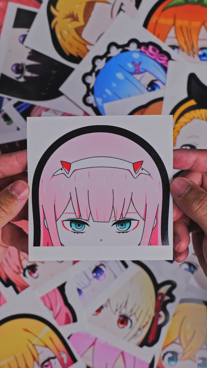 Zero Two Peeker